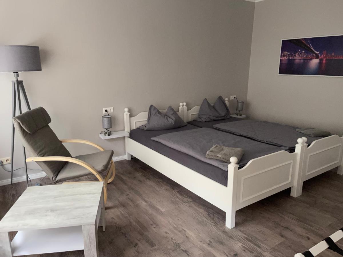 Pension Am Schrotturm Bed & Breakfast Tangermünde エクステリア 写真